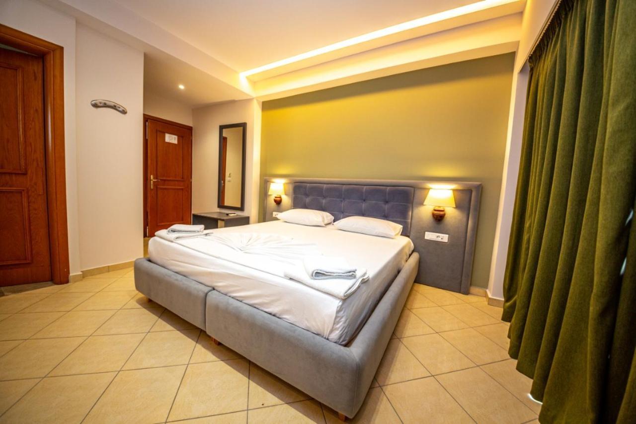 Hotel Vista Mare Ксамил Екстериор снимка